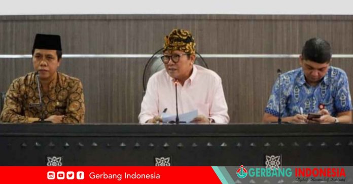 PicsArt_04-08-07.00.23_11zon