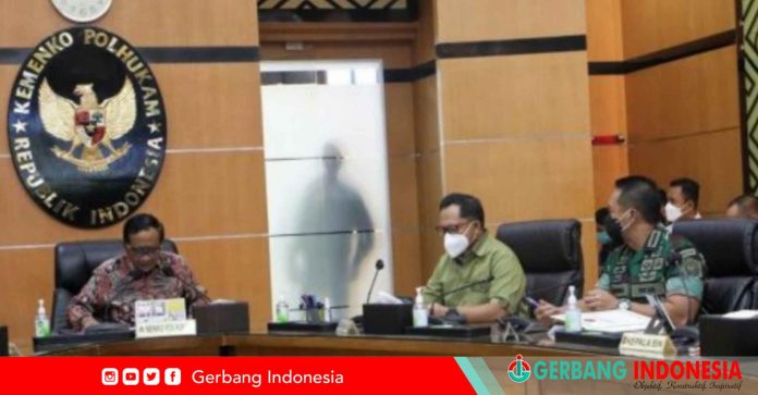 PicsArt_04-09-08.31.53_11zon