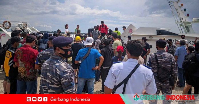 PicsArt_05-12-02.07.05_11zon