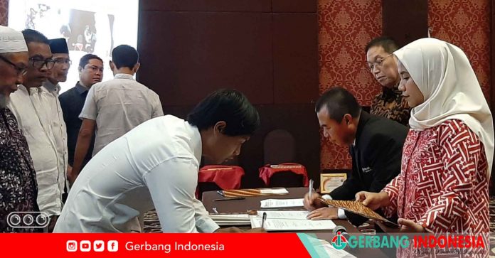 PicsArt_06-21-05.22.52_11zon