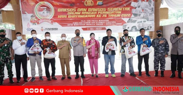 PicsArt_06-21-07.14.18_11zon