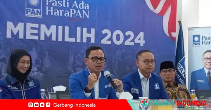 PicsArt_06-29-10.06.28