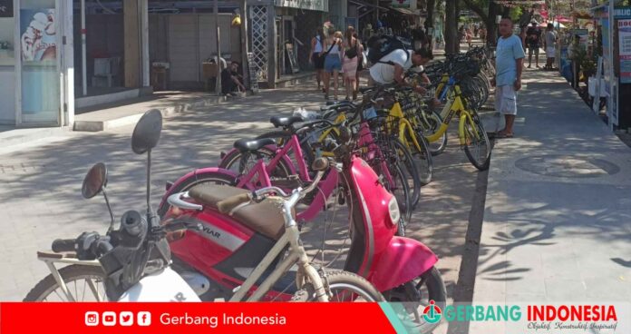 PicsArt_10-12-02.17.59_11zon