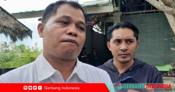 PicsArt_01-05-06.26.59_11zon