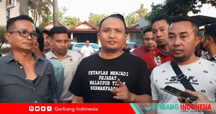 PicsArt_01-06-08.25.52_11zon