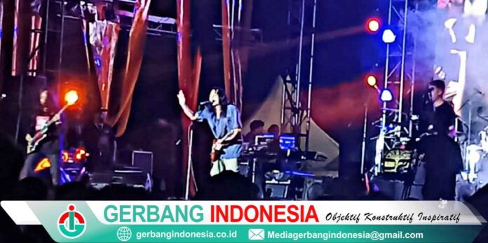 Picsart_23-07-08_19-37-39-958_11zon