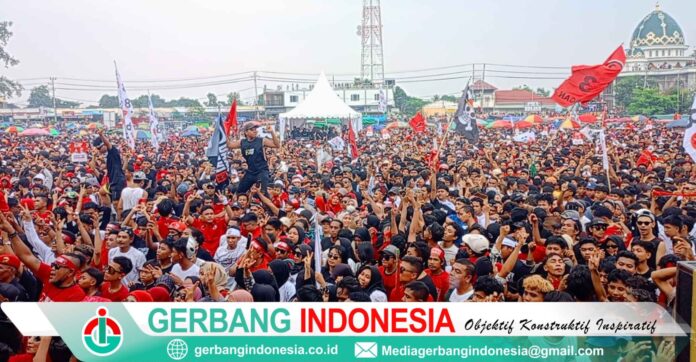 Picsart_24-11-23_17-02-06-168_11zon