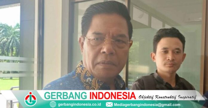 Picsart_25-03-18_19-11-45-405_11zon