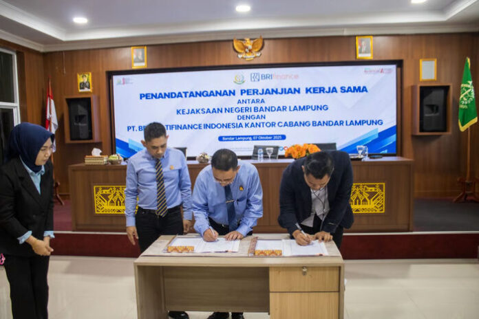 BRI Finance dan Kejaksaan Negeri Bandar Lampung Perkuat Sinergi melalui Penandatanganan Kerja Sama Hukum