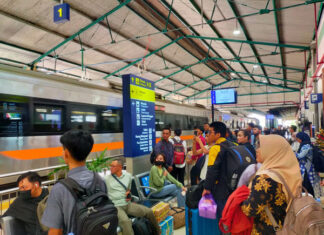 KAI Daop 7 Madiun Catat 5 Stasiun Terbanyak Layani Penumpang di Awal Angkutan Nataru 2025/2026 Semakin Melayani Mobilitas Masyarakat di Jawa Timur