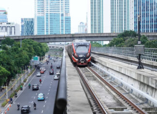 KAI Terapkan Tarif Akhir Pekan LRT Jabodebek selama Nataru 2025/2026