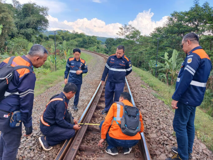 Nataru 2025-2026 Daop 2 Bandung Intensifkan Pemeriksaan Kereta