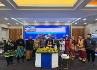 BRI Region 6/Jakarta 1 Rayakan HUT ke-130 dengan Tumpengan dan Penghargaan