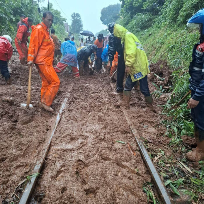 KAI Daop 2 Bandung Mohon Maaf atas Keterlambatan Sejumlah Perjalanan KA Akibat Gangguan Perjalanan di Petak Jalan Purwakarta–Ciganea (1)