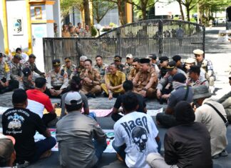 Aksi Massa Desak Penanganan LPG 3 Kg, Pemkab Lotim Akui Pengawasan dan Distribusi Belum Maksimal