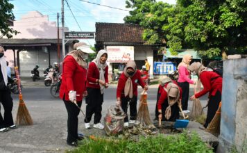 Bangkitkan Semangat Gotong Royong, Pemkab Lotim Aktifkan Kembali Program “Selong Meriri”