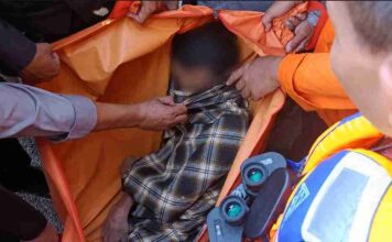 Korban Hanyut di Pantai Ampenan Ditemukan Meninggal Dunia, Polisi dan Tim SAR Lakukan Evakuasi