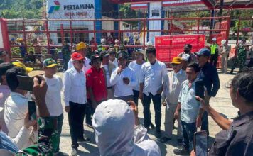 Dikawal Ketat Aparat, Aksi Demonstran Aliansi Pembentukan PPS di Poto Tano dan Bima Berlangsung Kondusif
