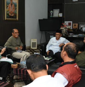 Lombok Timur Percepat Pendataan Perlinsos, Validasi 501 Ribu KK Demi Penyaluran Bansos yang Lebih Akurat