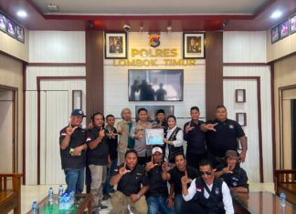 Dedikasi Berantas Narkoba Diapresiasi, Kapolres Lombok Timur Terima Penghargaan dari Keris Sasak