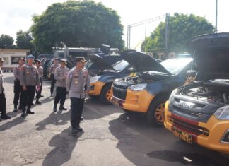 Polres Lombok Timur Tingkatkan Kesiapan Operasional, Kapolres Pimpin Pemeriksaan Armada dan Perlengkapan Tugas