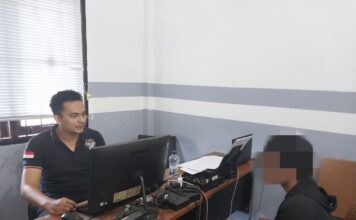 Cemburu Buta, Pria di Mataram Aniaya Kekasih Mahasiswi dengan Kabel Setrika dan Gagang Sikat Toilet