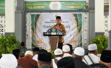 Bupati Lotim Paparkan Agenda Daerah di Tengah Peringatan Maulid Yadinu Masbagik
