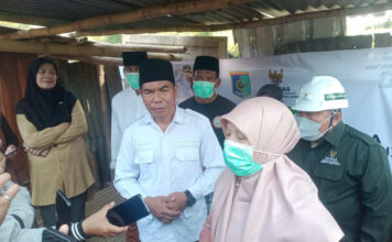 Kantor Desa Kebon Ayu Disegel, Wabup Lobar Dorong Musyawarah dan Pastikan Pelayanan Warga Tetap Berjalan