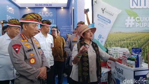 rombongan-kapolri-menko-menteri-pertanian-dan-ketua-komisi-iv-ketika-berkunjung-ke-sembalun-lombok-timur-ntb-rabu-1982026-1787128711778_169