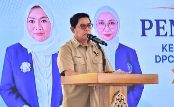 38 Pengurus IWAPI Lombok Timur Dikukuhkan, Haerul Warisin Minta Perempuan Pengusaha Naik Kelas