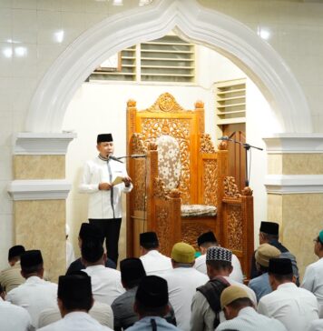 Dukung Program Polisi Bersama Masyarakat, Wakapolda NTB Gelar Subuh Keliling di Ampenan